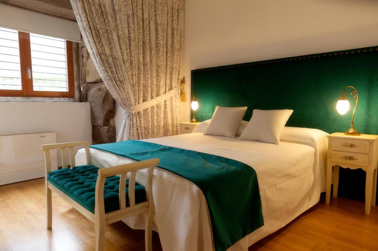 Casa Rectoral De San Eusebio Hotell Ourense Exteriör bild