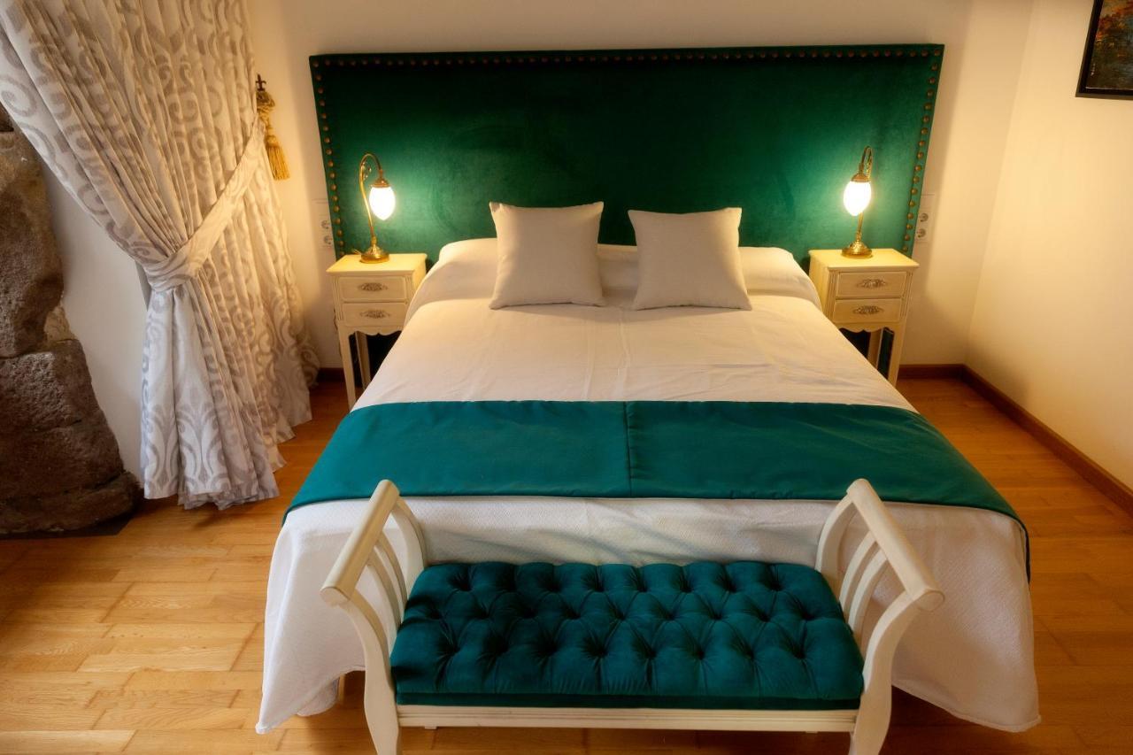 Casa Rectoral De San Eusebio Hotell Ourense Exteriör bild